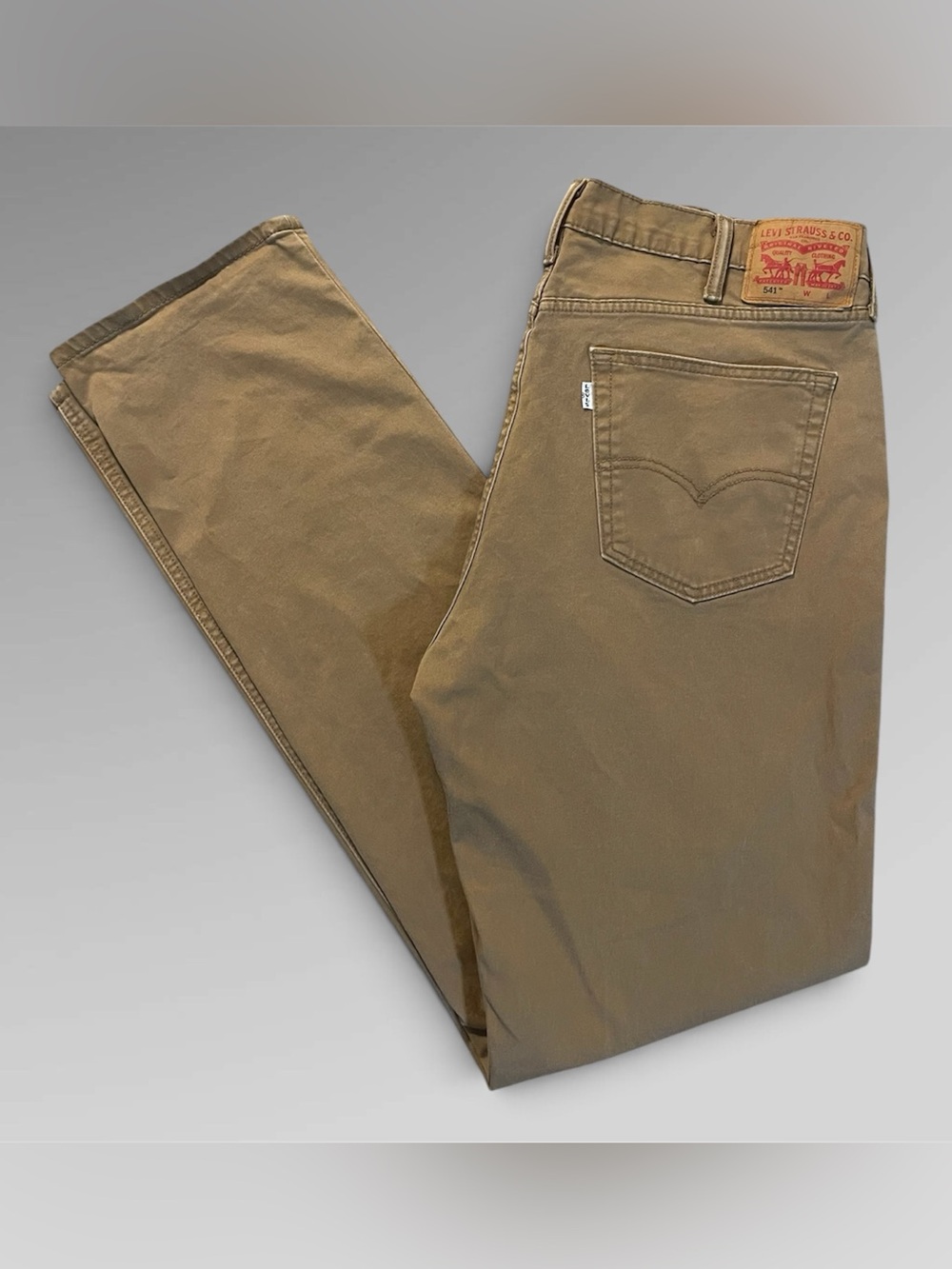 Levi’s 541 Athletic Taper Khaki Stretch Twill Men’s Pants